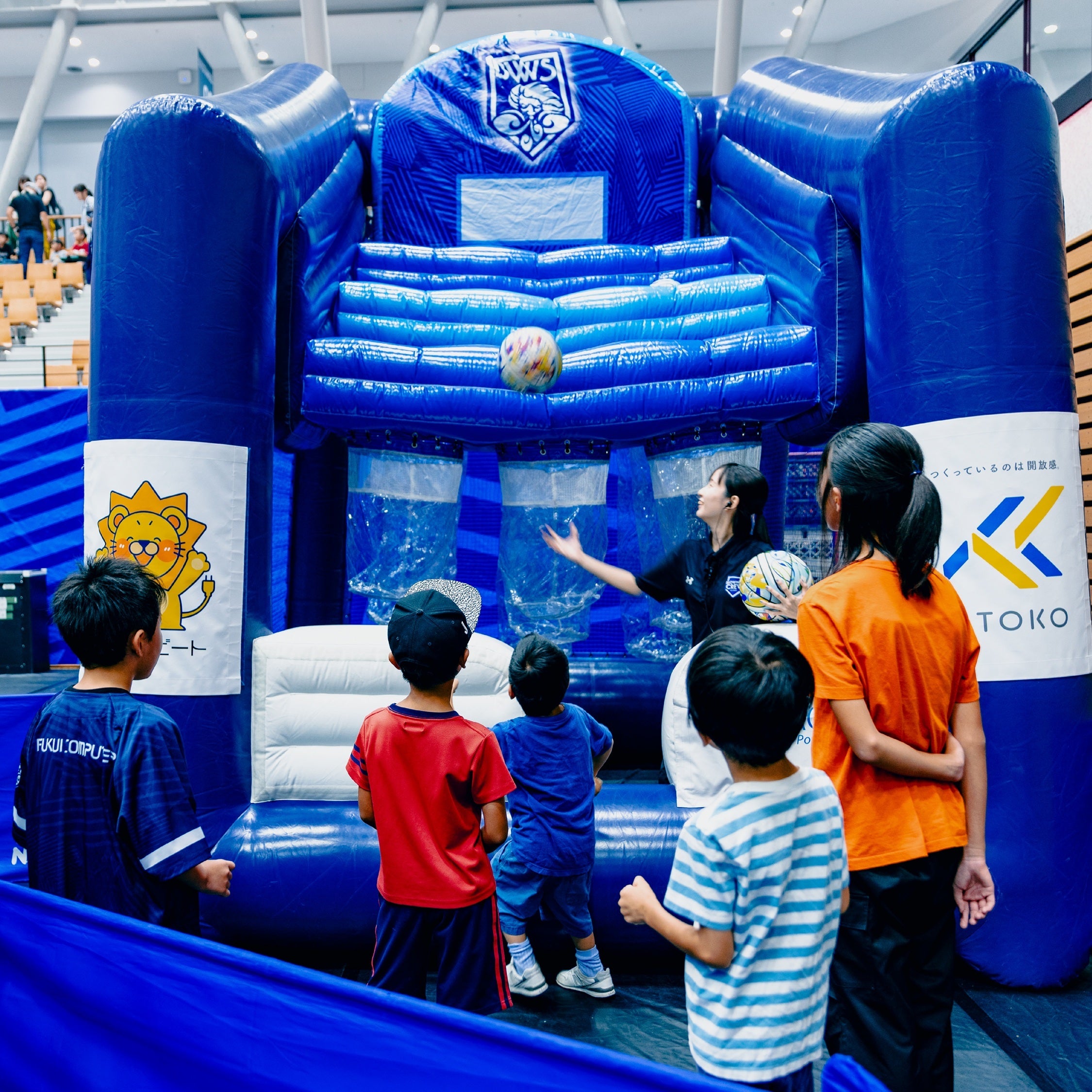 9HOOPSでバスケットボールを楽しもう！