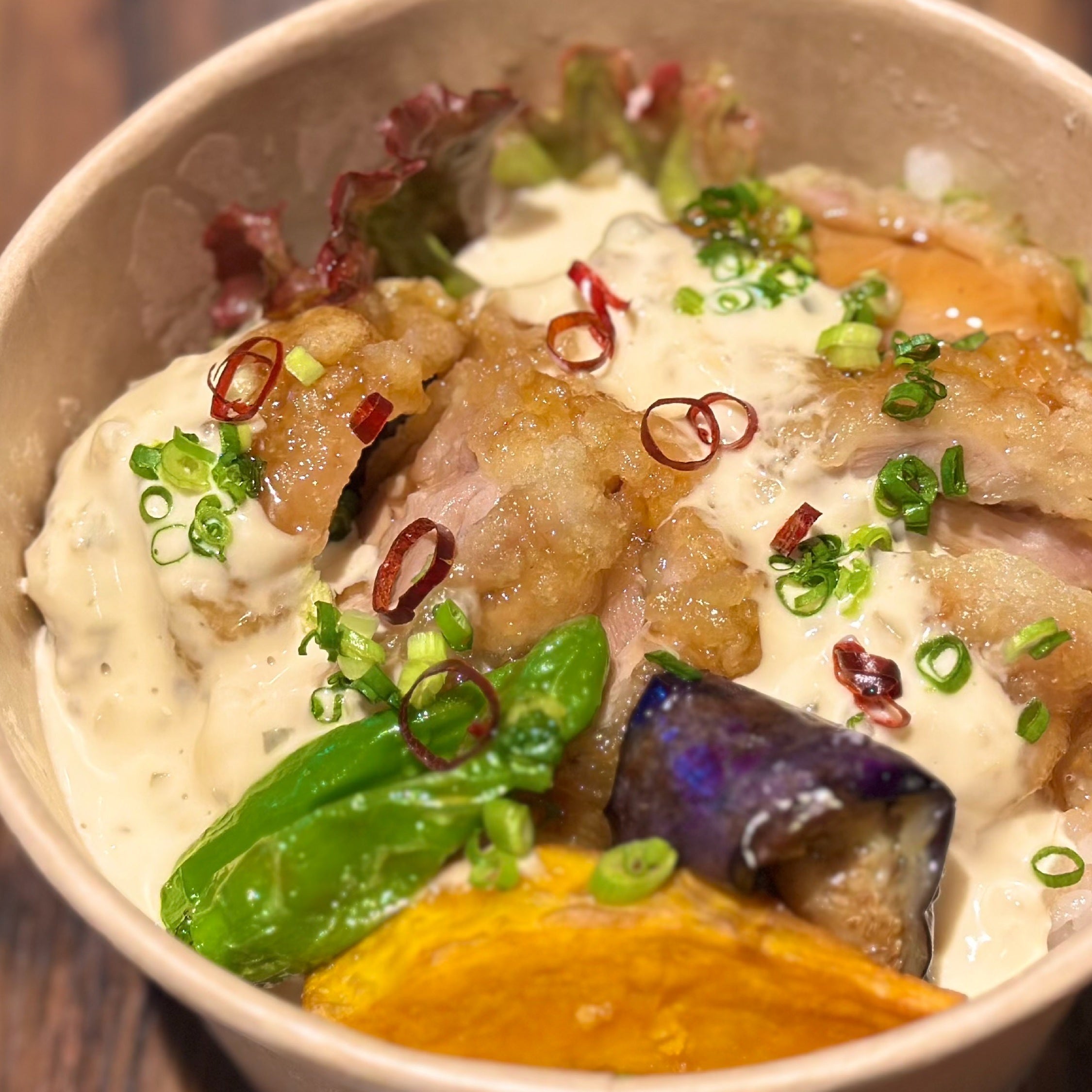 黒酢チキン南蛮丼