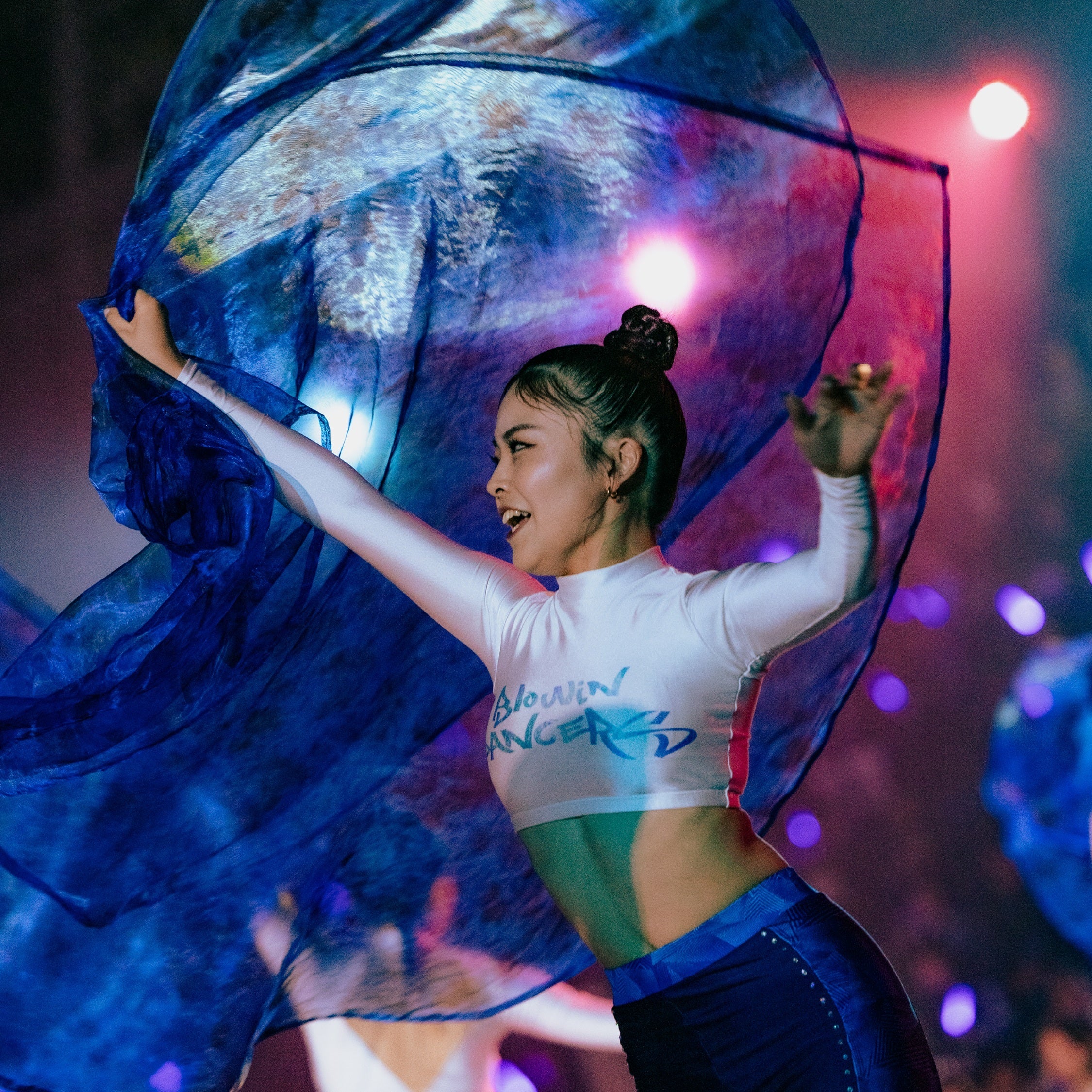 Blowin DANCERS Performance!