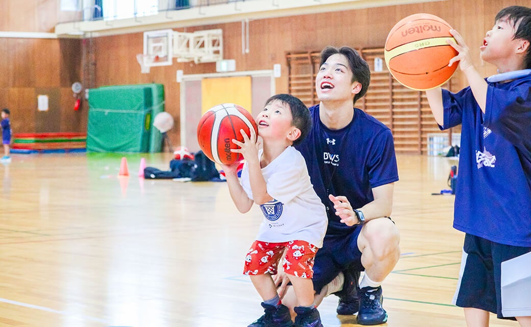 スクールコーチ紹介