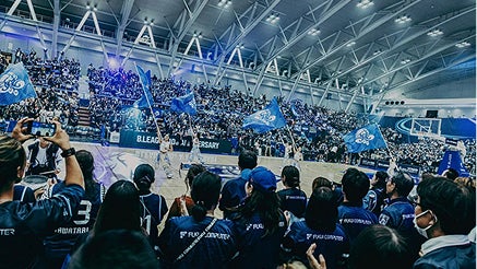選手まで10m程の距離での観戦。